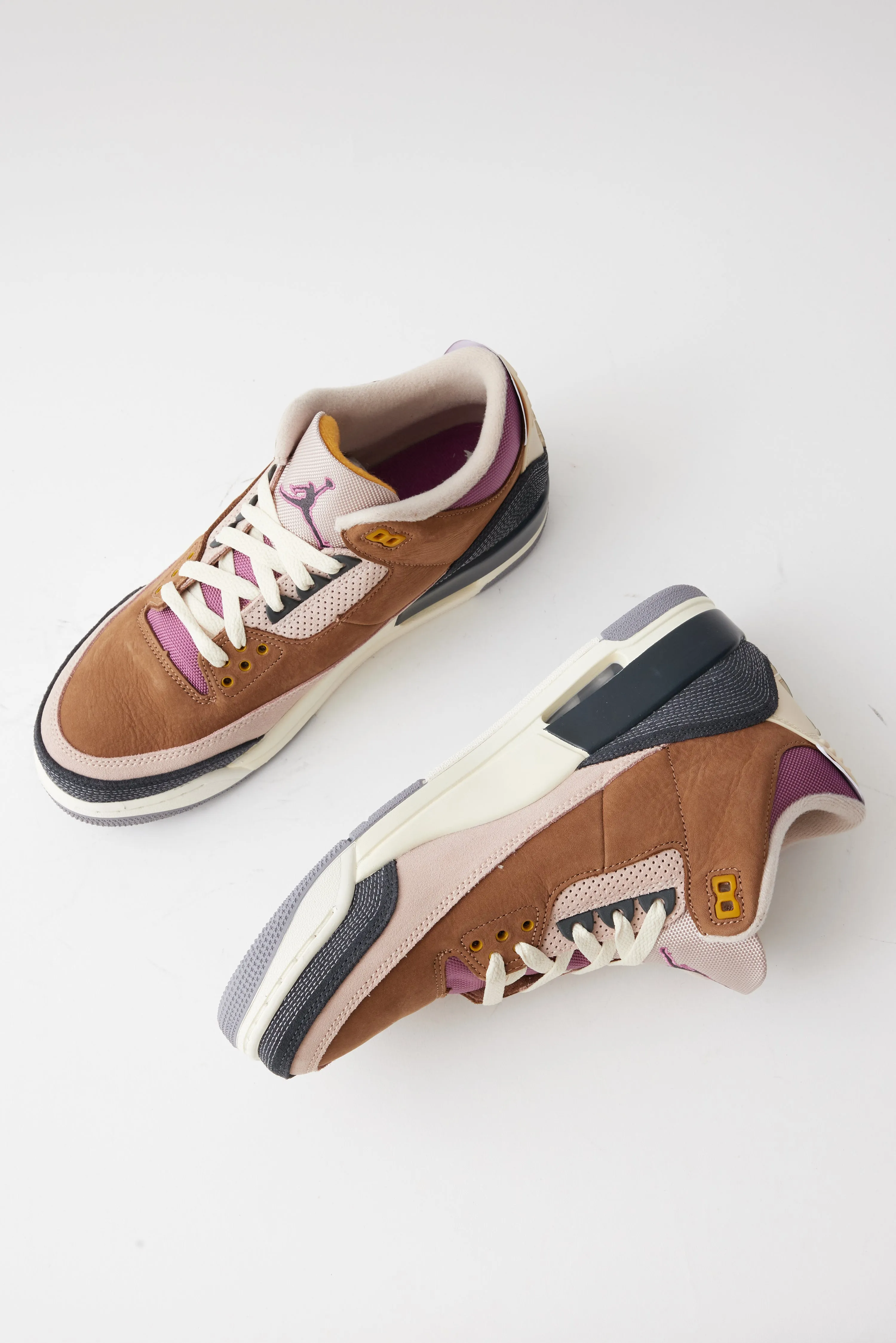 Air Jordan 3 Retro Sneaker
