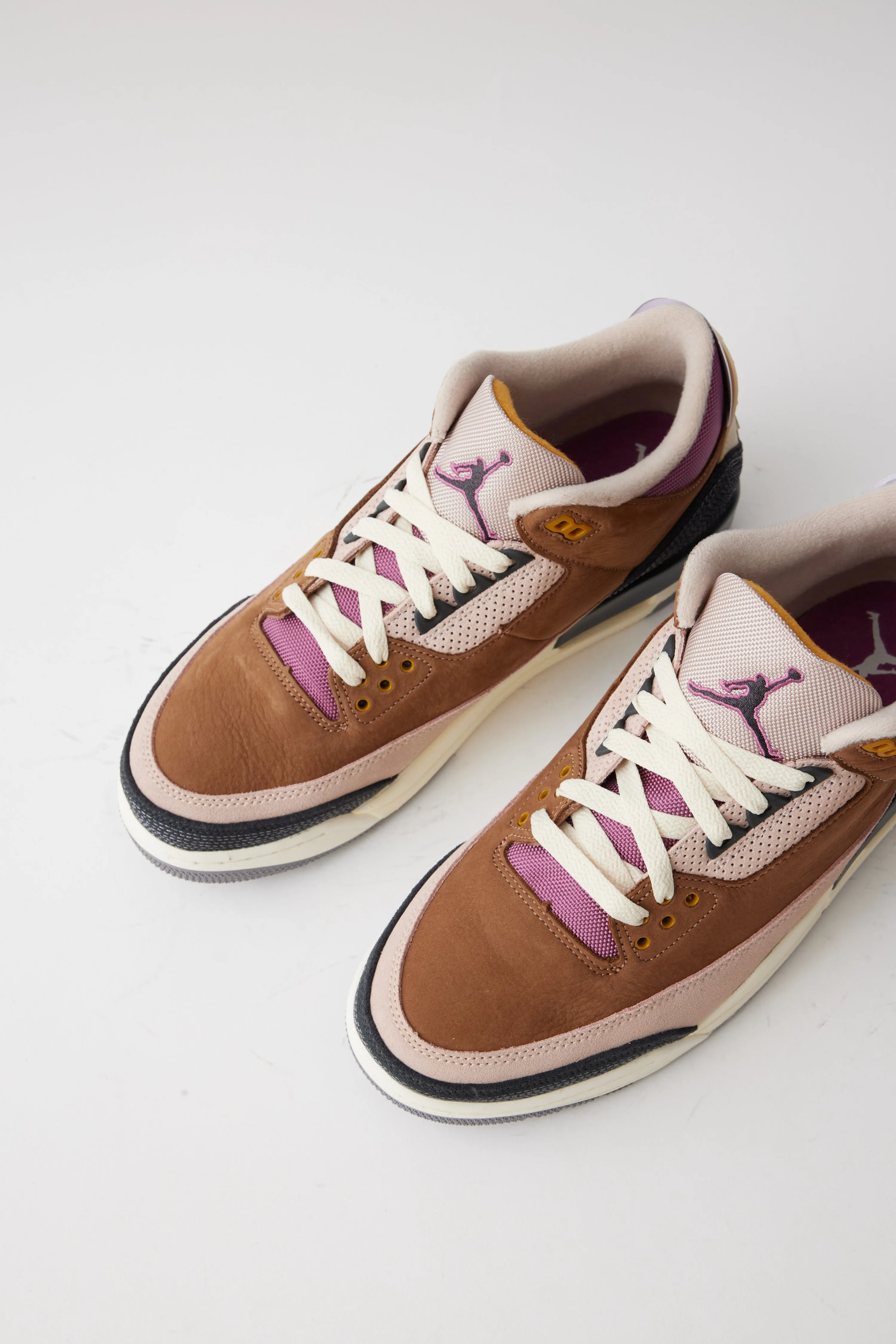 Air Jordan 3 Retro Sneaker