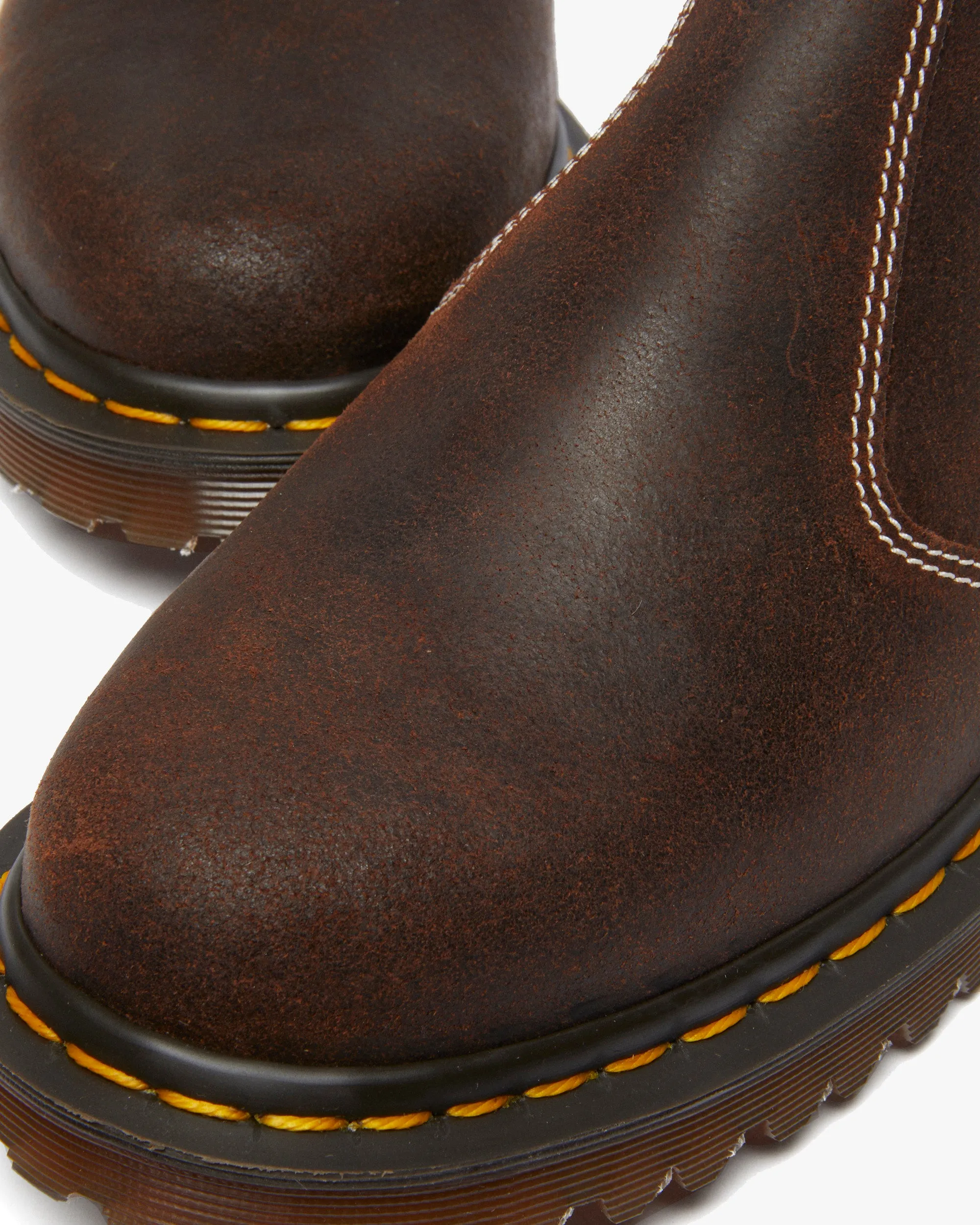 Dr Martens Made In England 2976 Chelsea Boots - Rustic Brown Wax Commander