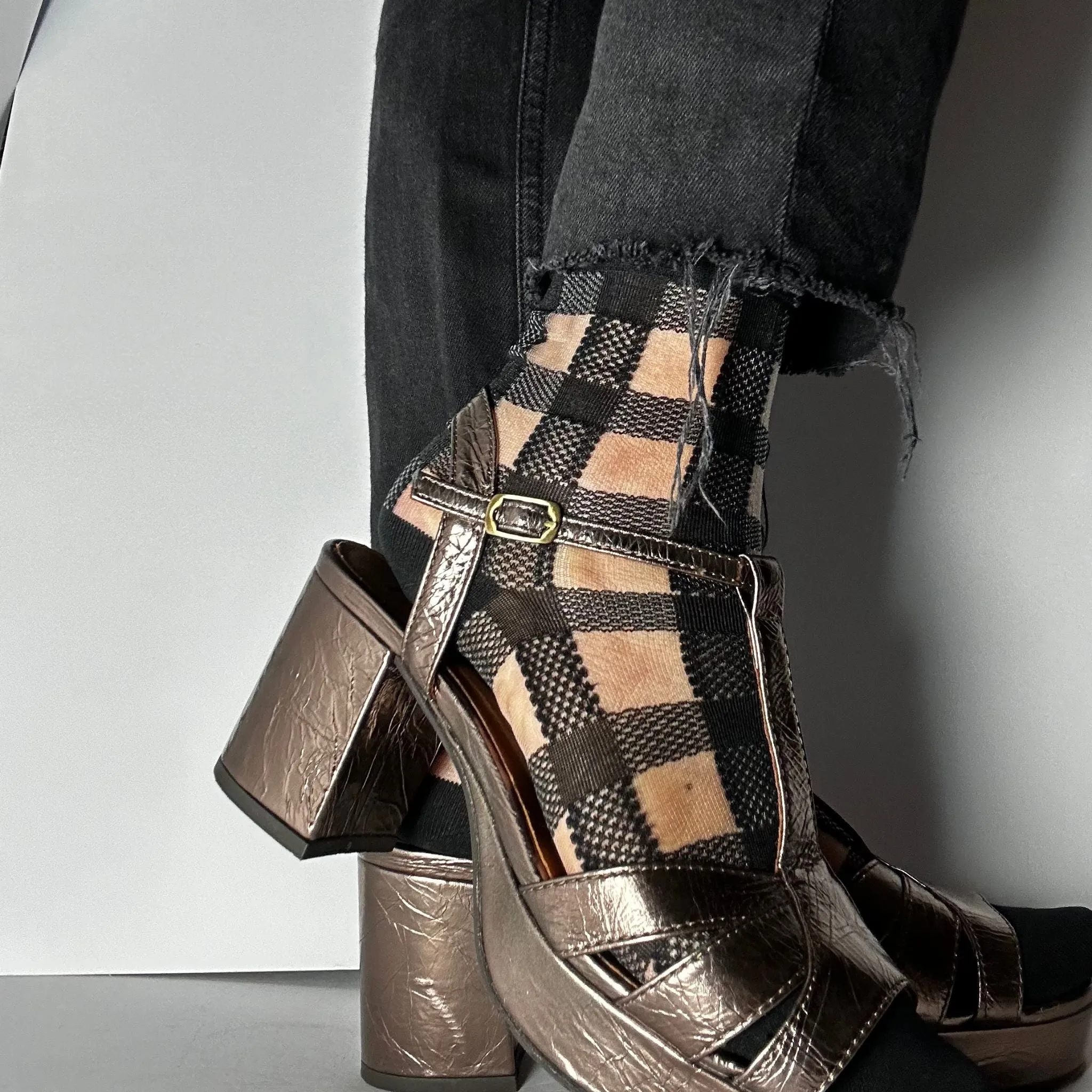 Sheer Checked Socks