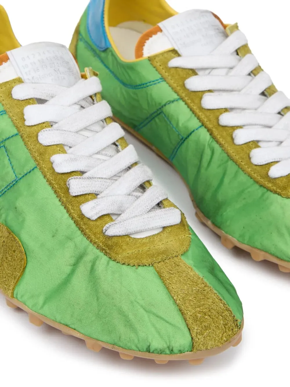 SPRINTERS LOW TOP SNEAKERS